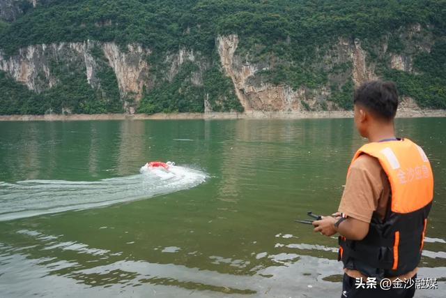 化觉镇前顺村：守好乌江岸线 织密防溺水“安全网”