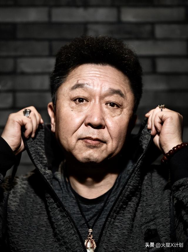 成“老赖”不到48小时，于谦被扒底朝天，杨议的爆料只是冰山一角