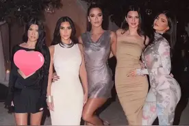 卡戴珊家族的金卡戴珊美国娱乐圈女皇性感沙漏型身材图片