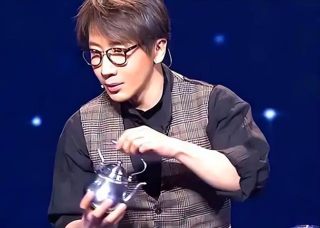 不到1天，央视2次发文宣布春晚新举措，网友：这次终于要听劝了