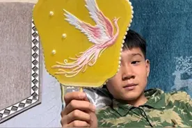 暑假自制蚕丝扇，意外走红网络成新商机图片
