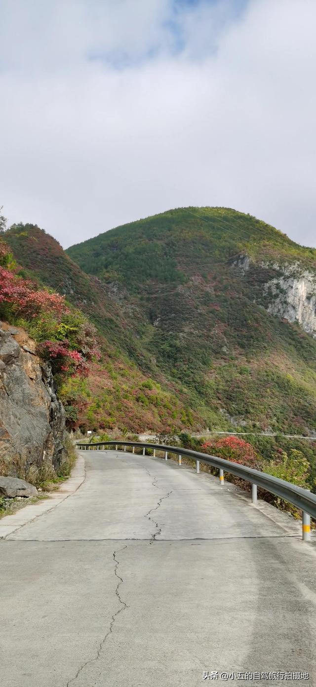 巫溪疯了！此生必去的秘境天堂，景点美食让你哭着不想走！