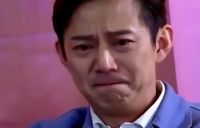 钱再多有什么用，51岁何炅现状，给所有的中年男性提个醒