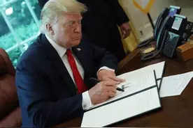 特朗普不长记性，又制裁中国快递，上次制裁玩崩了全美物流系统图片