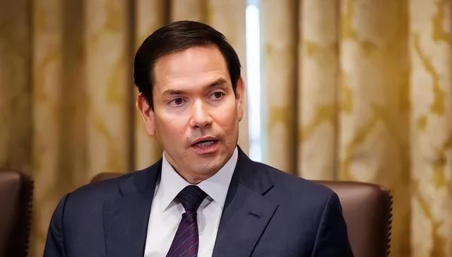 中俄美集体反对，48小时美国2次警告，石破茂：高市在自寻死路