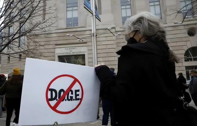 拜登预言成真，让特朗普干完这4年，美国或将成为“世界老二”？