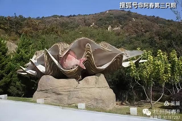 大连海之韵山体壁雕