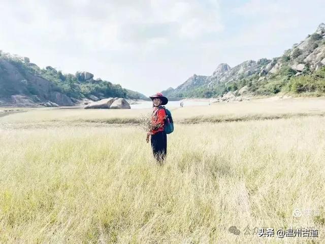 深秋的大罗山这么美,不管是徒步还是攀爬,总有美景等着你!