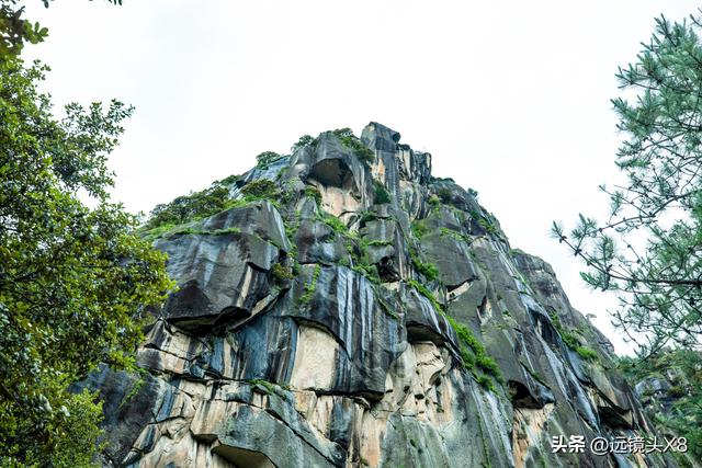 西藏林芝卡定沟美景