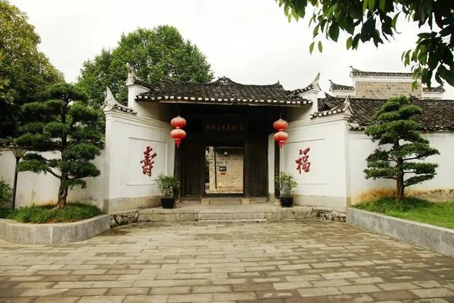 跟着小志游文化重庆 | 酉阳秘境：在武陵腹地，触摸千年文脉与地质史诗