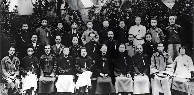 毛泽东坦言：此人能力胜我十倍，36岁牺牲成一生之痛