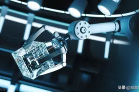 油车满油，电车满电，停在原地开空调，谁坚持的时间更长？图片