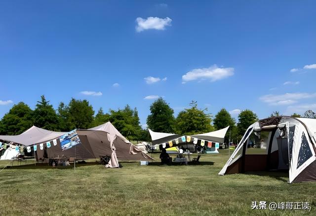 游客不买账了？国庆假期旅游形势大变，各大景点纷纷投入改革