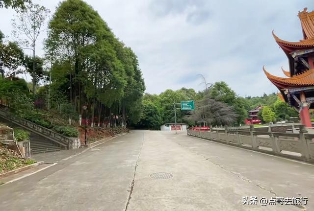 四川德阳最不可低估的寺庙，蕴含皇家气度，清幽静谧，公交直达！