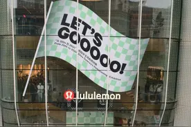 中国首位F1车手空降lululemon上海静安嘉里中心门店图片