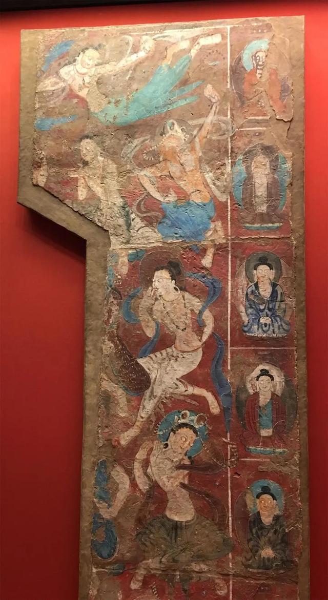 声讨大英博物馆之余，别忘了俄罗斯冬宫里面也有无数中国瑰宝！