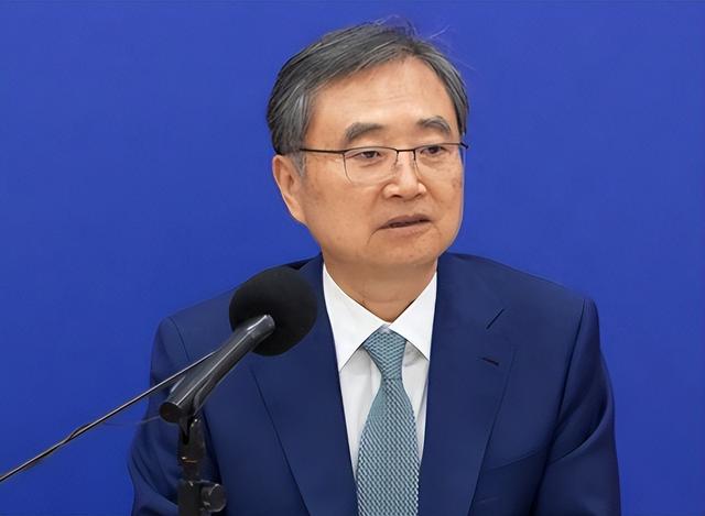 降级对待？首个高调拒绝北京阅兵的总统出现，已经通告全球