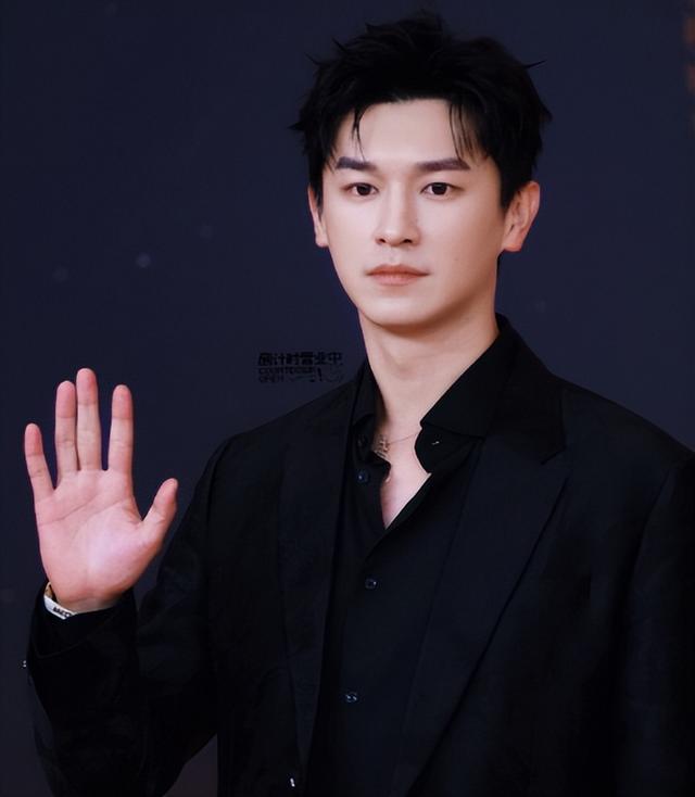 杨旭文坦白和陈若琳真实关系，担心的事发生，8年前闹剧就开始了