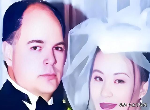 原来早已不是中国籍？事业巅峰远赴美国，被老外“玩腻”晚年回国
