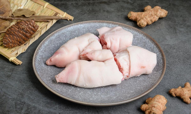 沈阳红遍天烧烤全技术！从腌料到火候，手把手教你成为烧烤大师