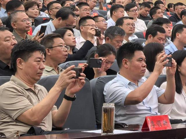“阅鲁山 悦疗愈”，"吉祥疗愈"的鲁山解读