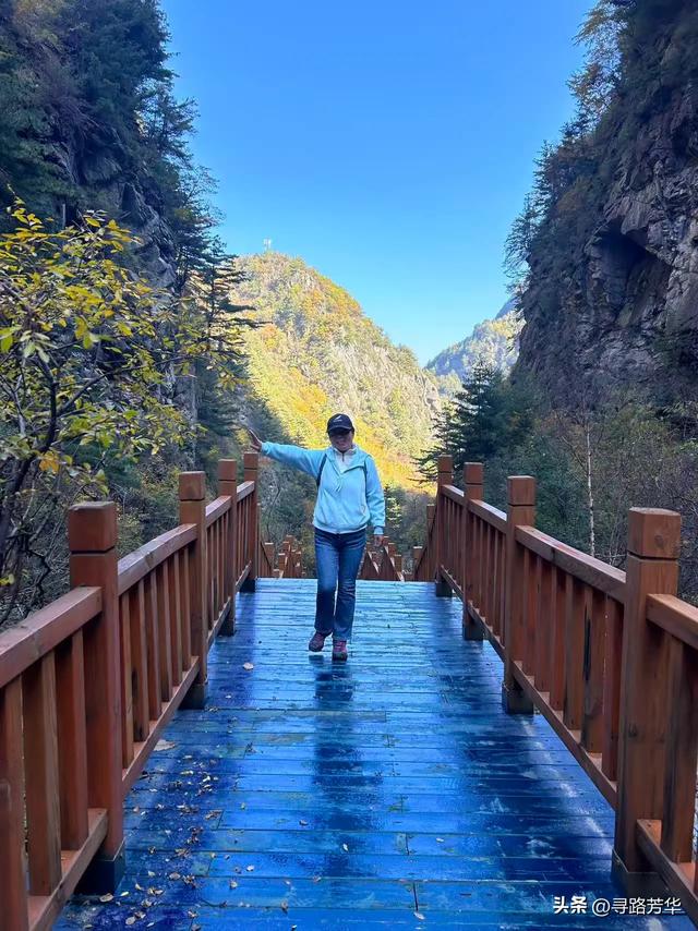 漫游秋日的大墩峡