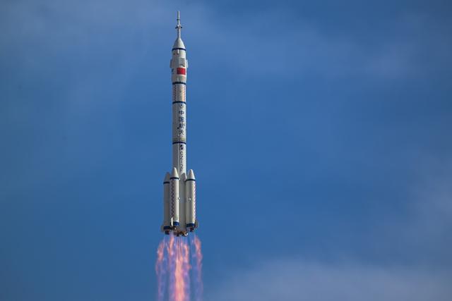 全球都在看中国如何救援航天员！俄罗斯和美国9个月，中国多久？