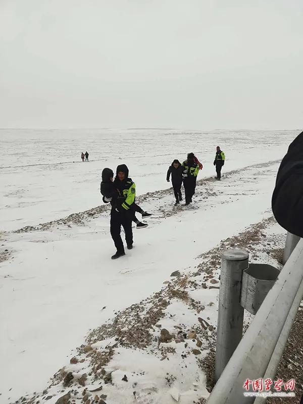 【大美新西藏 热血谱新篇】战斗在中国海拔最高的交警执勤点