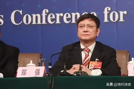 最狂校长郑强教授，学生称他为强哥图片