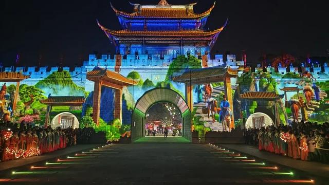 旅游新宠！成都最快1h可达的10个川内宝藏县城，景色封神！好吃好耍！你最想去哪个？