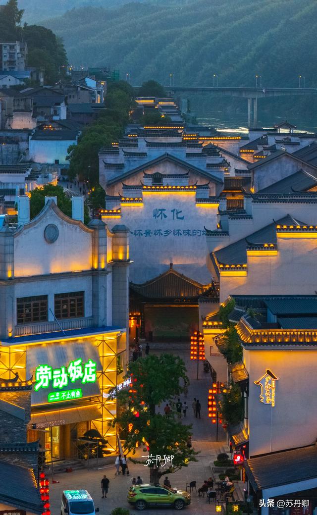比凤凰古城安静，比芙蓉镇好玩，沈从文笔下的“小重庆”为何不火