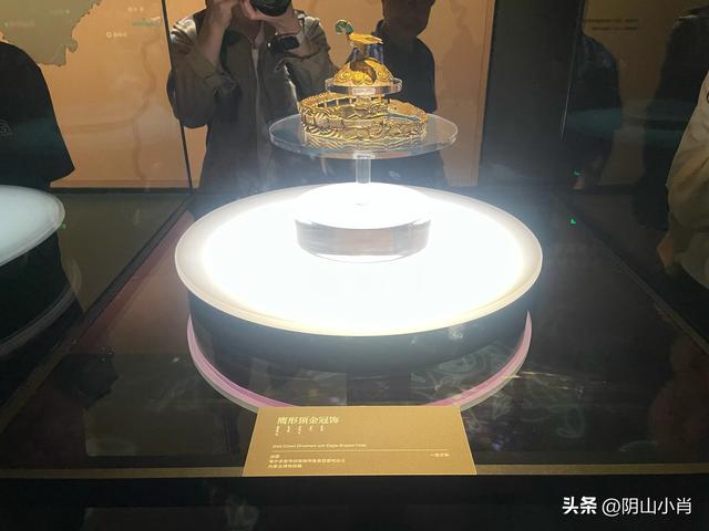参观内蒙古博物院新馆