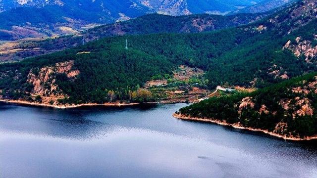 一起来看紫蒙湖秋日美景→