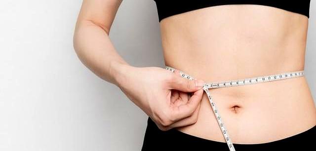 睡前按这里10分钟	，等于慢跑1小时！瘦肚子真的就这么简单