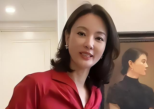 央视最惨女主持，男友死缓、丈夫入狱，如今48岁又被释永信牵连