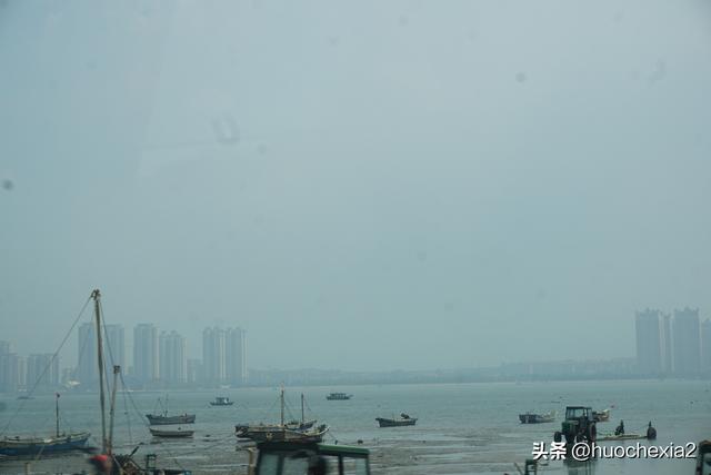 坐着高铁去看海（18）——烟台养马岛秦风崖