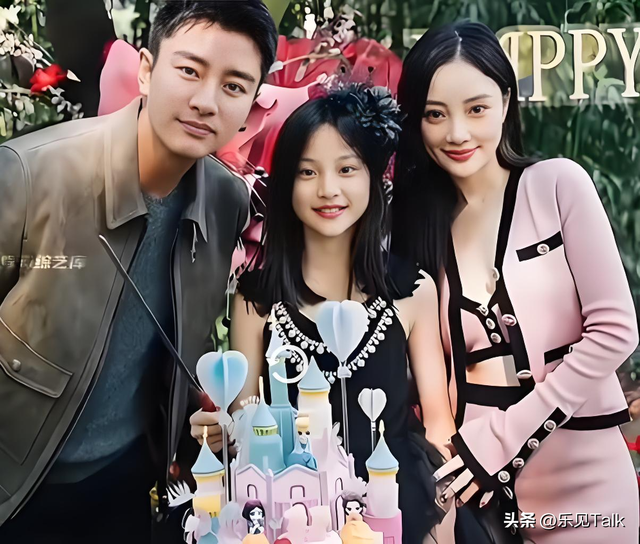 李湘“爱女人设”崩塌！泰国求子只是冰山一角，11年前就怀上二胎