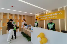 从诞生首家社区睦邻中心到建设首个睦邻生活圈，杨浦延吉新村街道把“睦邻”写进了百姓心里图片
