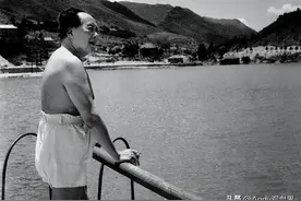 毛主席为什么喜欢游泳？ 又是在什么背景下写下“水调歌头游泳”？图片