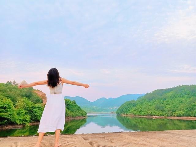 女人真动情了，会对男人做哪些举动？这些信号藏不住，你值得了解