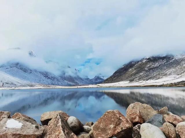 一踩油门，赴莲宝叶则的风景与自由之约