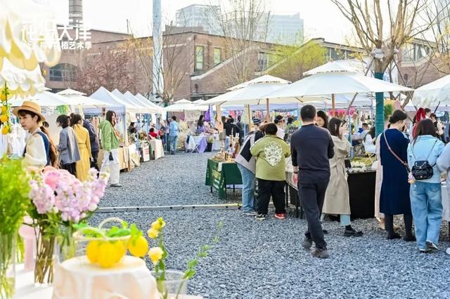 聚焦 | 丝带耀海河!绘就发展新画卷!