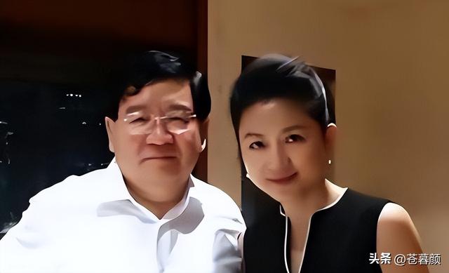 善恶终有报，57岁央视女主持王小丫，原来早已经走上另一条大路