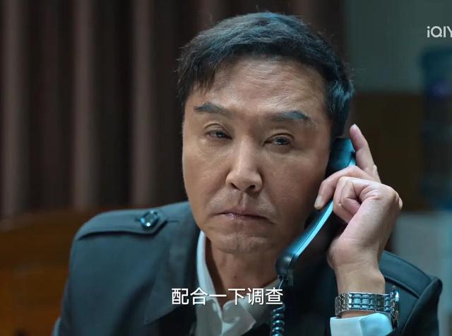 明明演技一般，却被捧成“老戏骨”，这八位演员终于现出原型了？