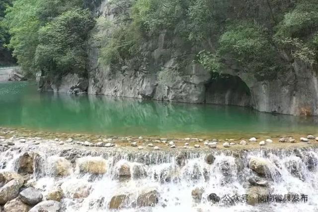 嘉陵江畔 诗意山水