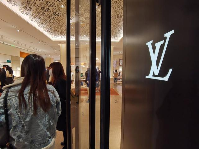 4常明确表态，高市孤注一掷，中方加速增兵	，俄军从日本北部动手