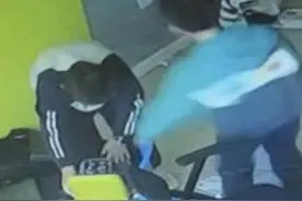 艺考生30余万元乐器遭熊孩子破坏 家长拒绝赔偿！律师解读图片