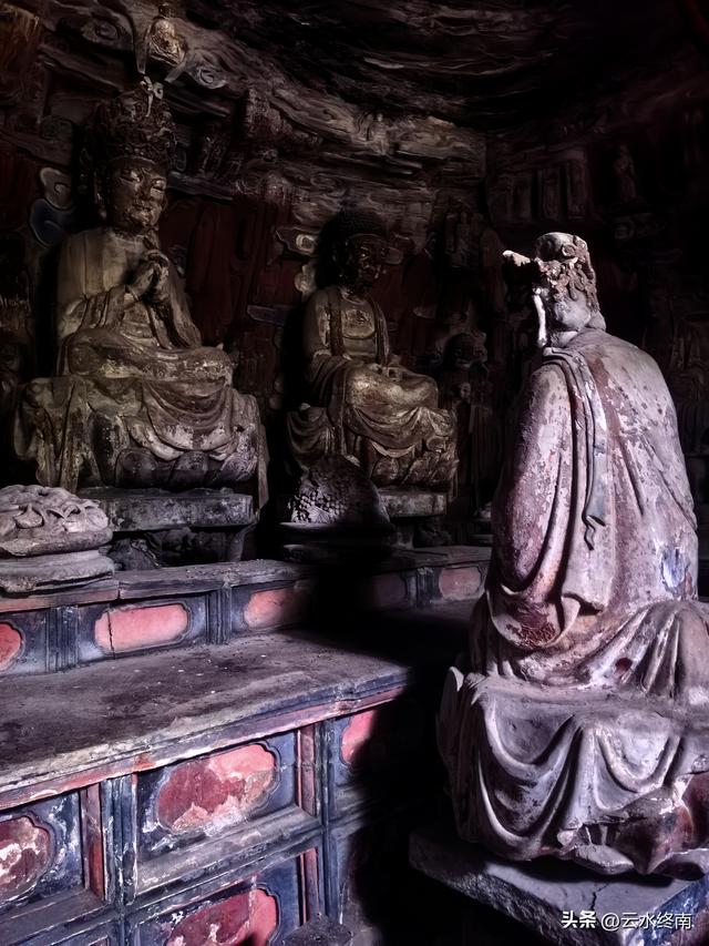 大足石刻能并列四大石窟吗？这一篇估计是最详介绍了，有些长慎入