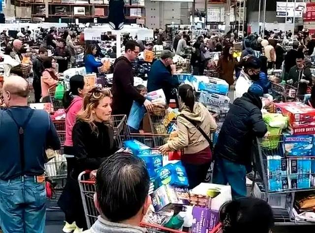 美专家警告美国，若不发生战争，与中国搞零和博弈，是一个大错误