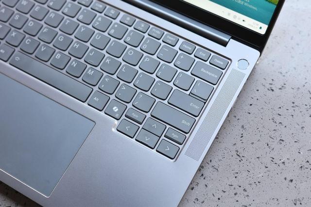 国补后5280元起，ThinkBook 14+ 2025酷睿款居然挺划算？